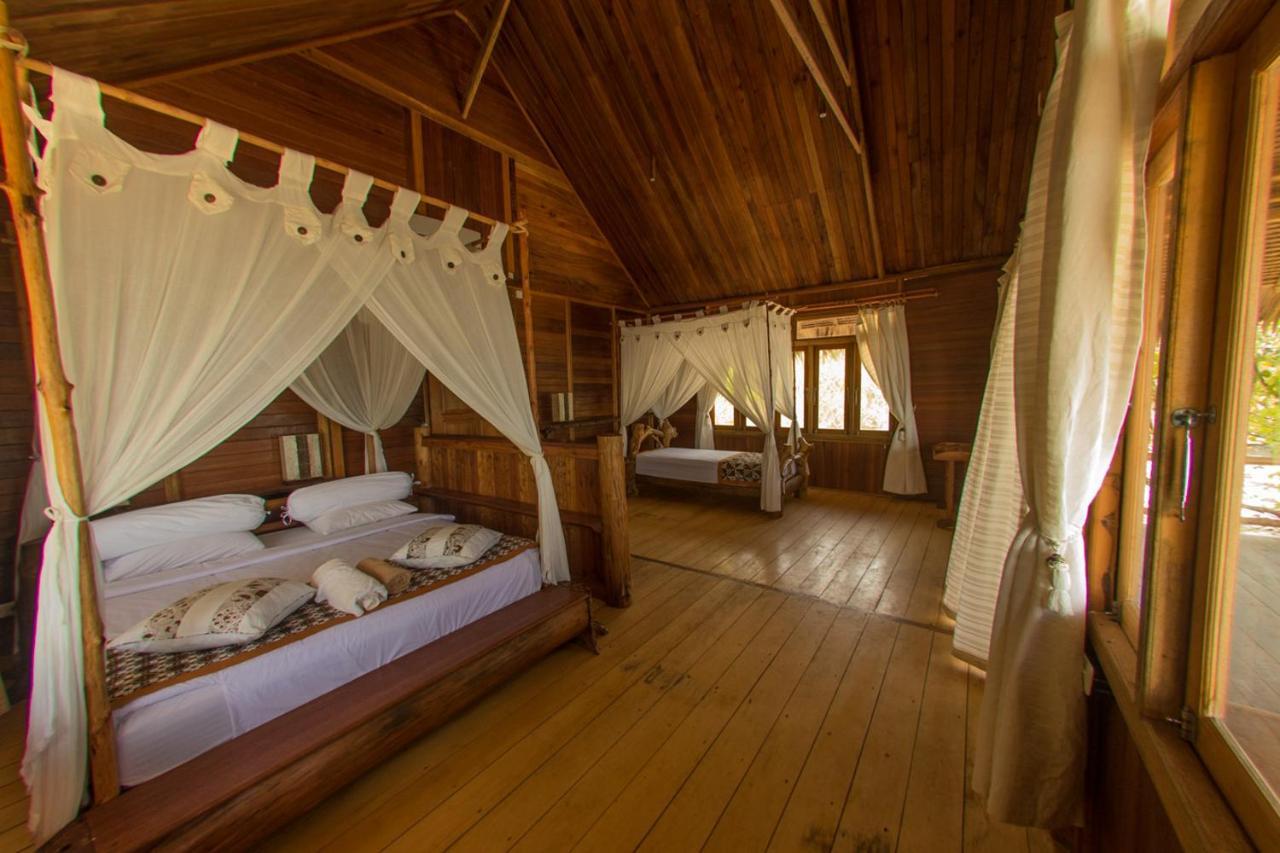 Hidden Bay Resort Mentawais Masokut ภายนอก รูปภาพ