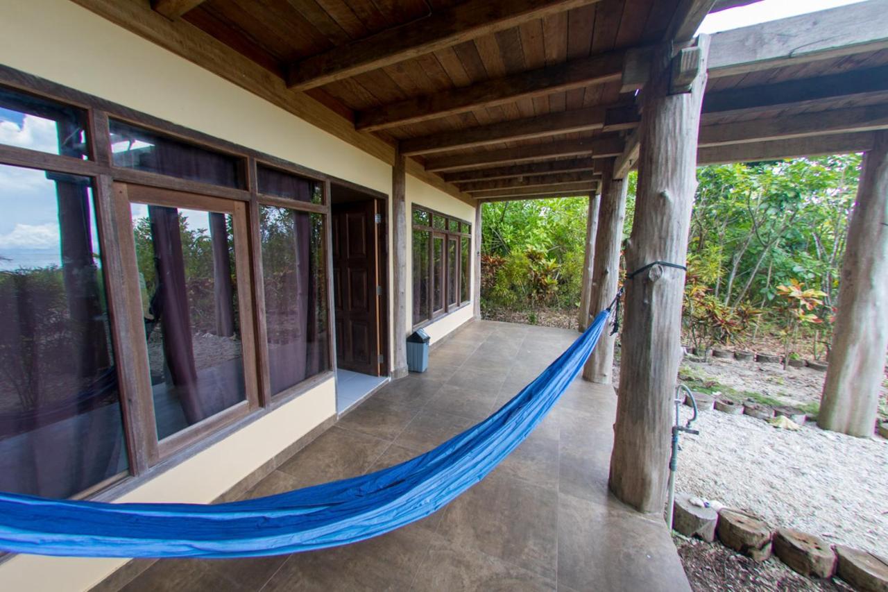 Hidden Bay Resort Mentawais Masokut ภายนอก รูปภาพ